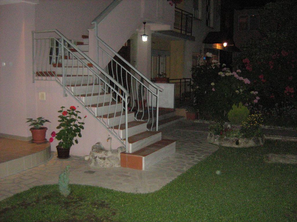Mitko'S Guest House Охрид Экстерьер фото